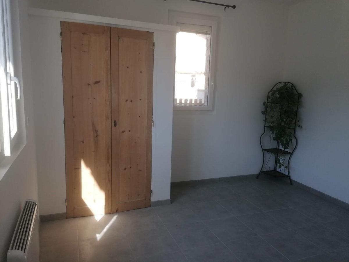 Appartement Dans Partie De Mas En Camargue آرْلْ المظهر الخارجي الصورة